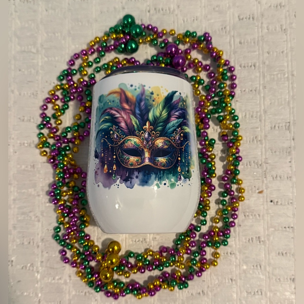 Mardi Gras Mask Tumbler NWOT